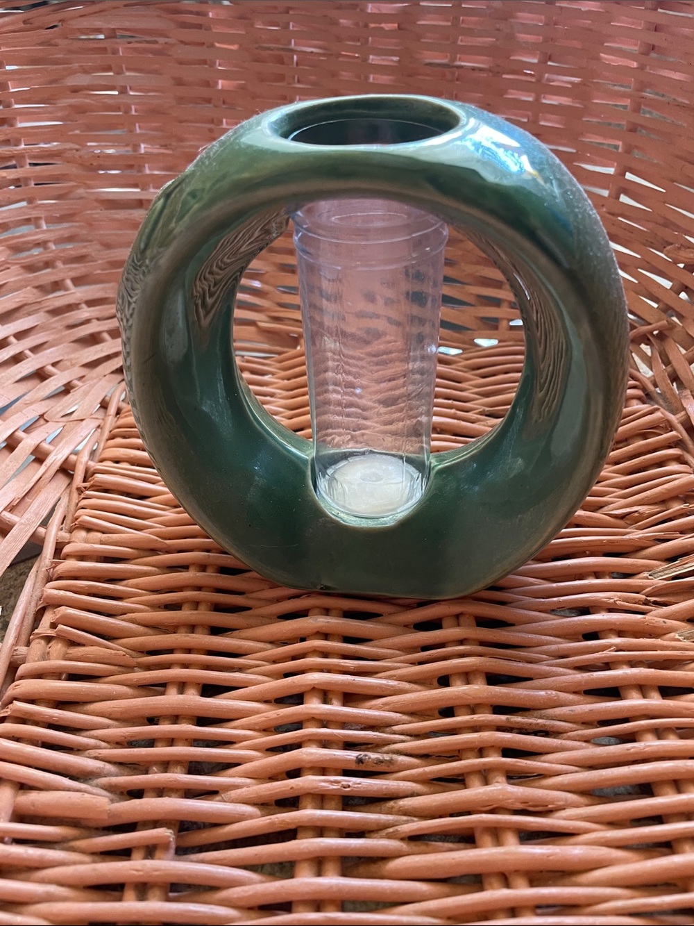 Ceramic Circle Bamboo Bud Vase in Green with Plastic Insert